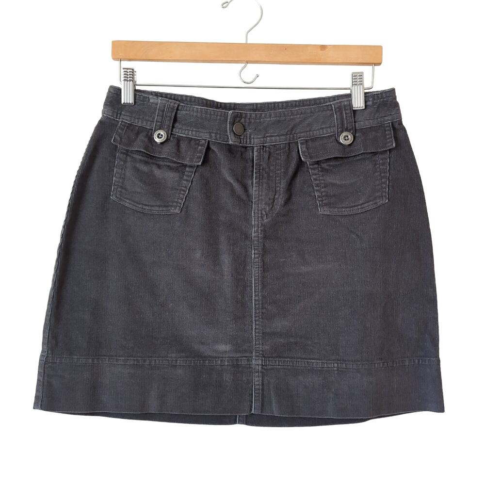 Patagonia Women's Corduroy Mini Skirt Size 6 Organic Cotton Gray Cargo Y2K Retro